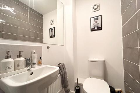 3 bedroom end of terrace house to rent, Moonstone Crescent, Poulton-Le-Fylde, Lancashire, FY6