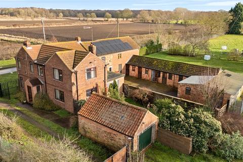 4 bedroom detached house for sale, Tindale Bank Road, Westwoodside, DN9