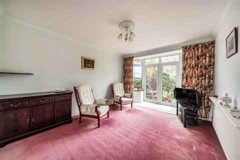 undefined, Oakland Way, Epsom KT19
