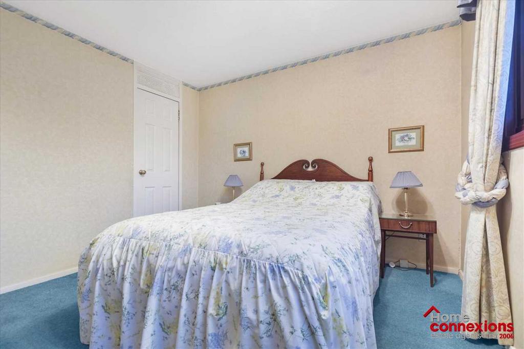 Bedroom Two (2)