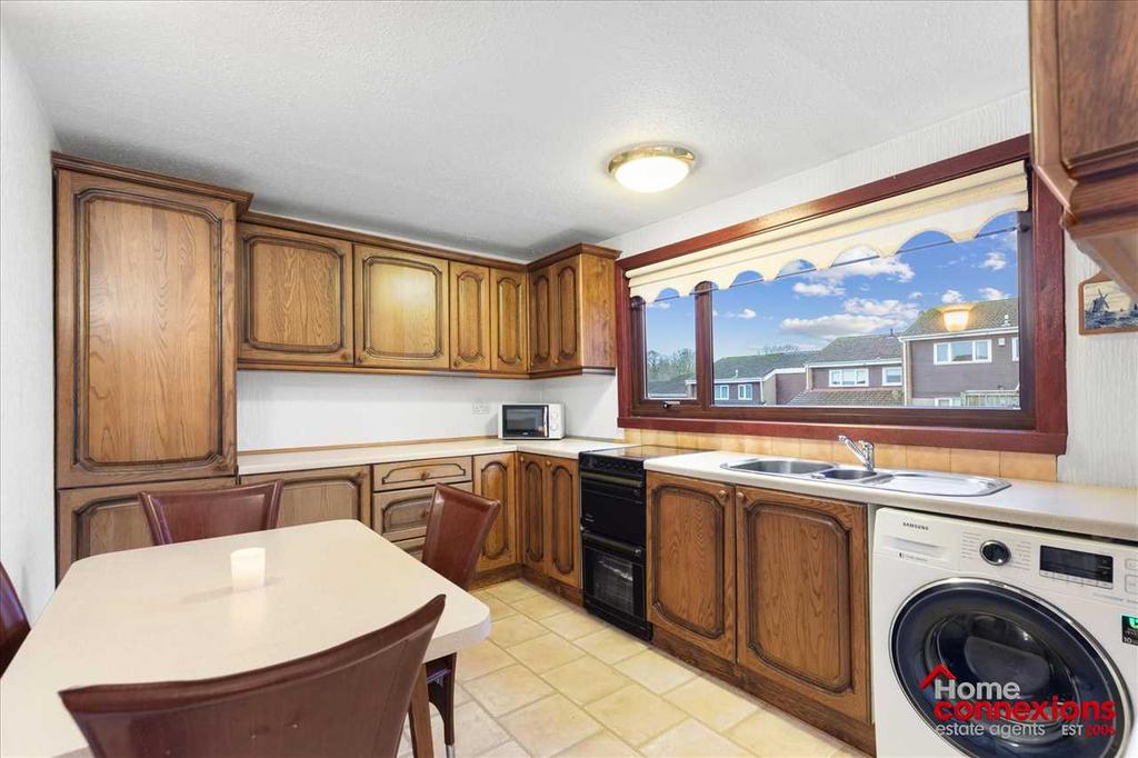 Kitchen Dining (1)