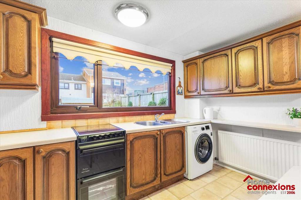 Kitchen Dining (3)