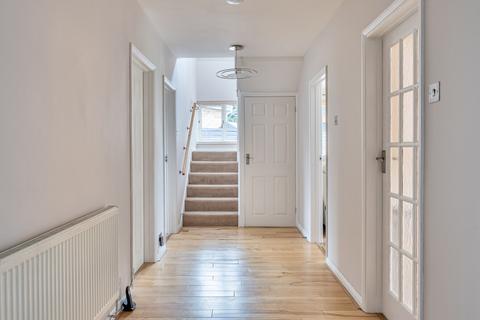 4 bedroom bungalow for sale, Haling Park Gardens, South Croydon