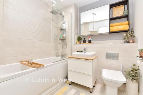 undefined, 18 Purley Way, Croydon CR0