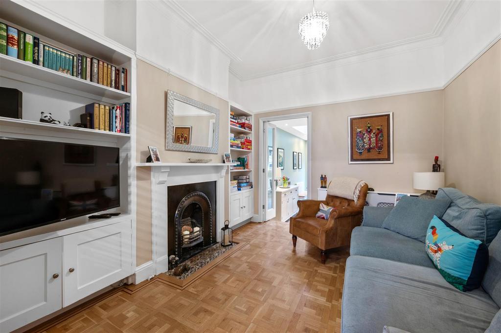 27 Pepys Road-9.jpg