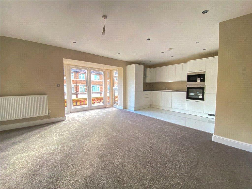 Kitchen / Living