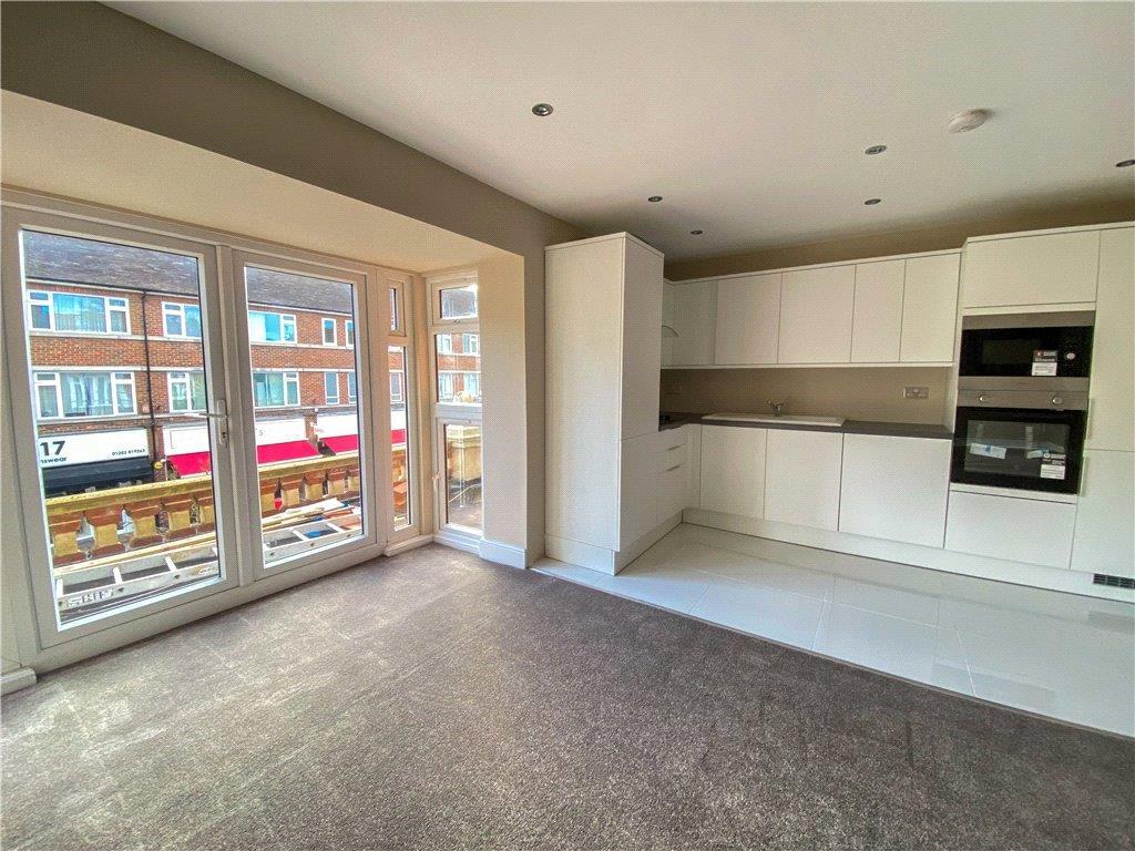 Kitchen / Living