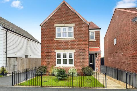 3 bedroom detached house for sale, Barnacle Way, Clacton-on-Sea, Essex
