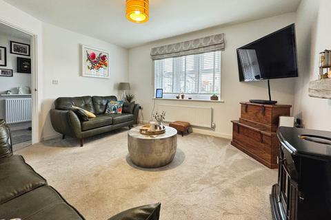 3 bedroom detached house for sale, Barnacle Way, Clacton-on-Sea, Essex
