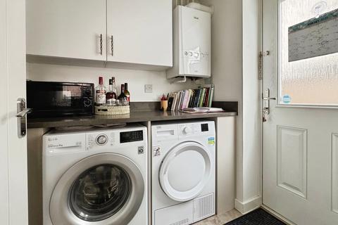 3 bedroom detached house for sale, Barnacle Way, Clacton-on-Sea, Essex