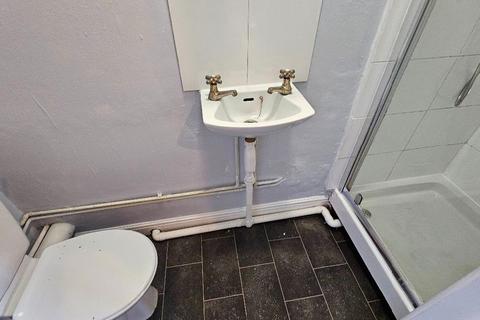 undefined, Wimborne Road, Bournemouth, BH3