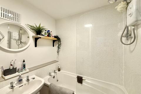 undefined, Clopton Road, Stratford-upon-Avon CV37