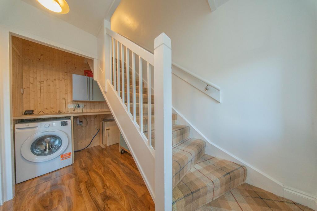 Hallway/Stairwell