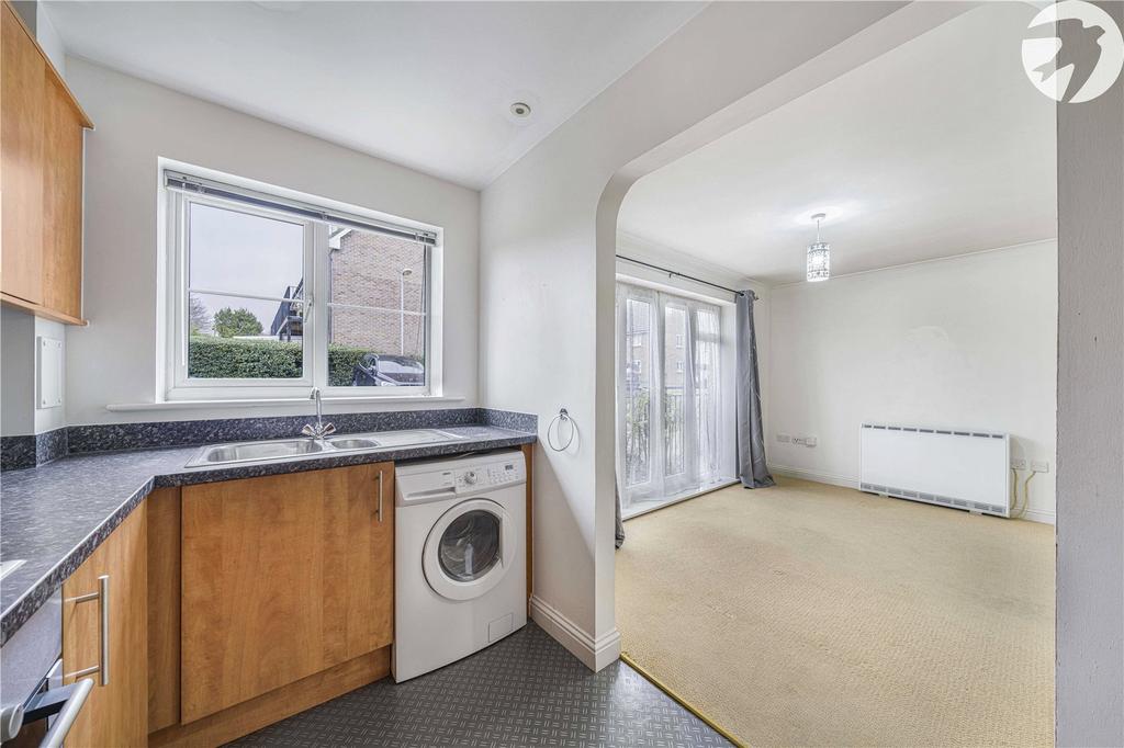 Kitchen / Reception