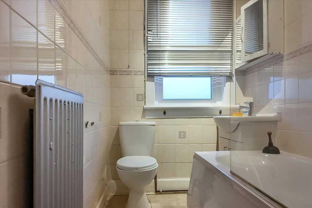 Bathroom (1)