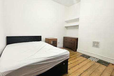 undefined, Connaught Road, Cardiff, CF24