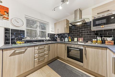 undefined, Flat 10 Maryland House, 5 Grosvenor Road Leeds, Grosvenor Road, Leeds, West Yorkshire