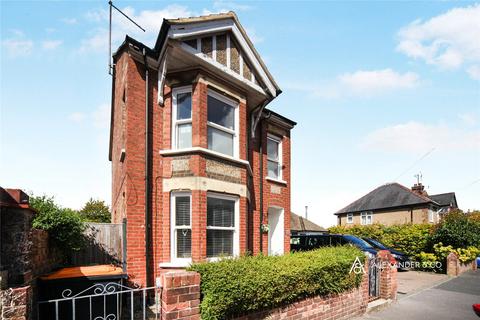 4 bedroom house to rent, Borough Road, Dunstable LU5