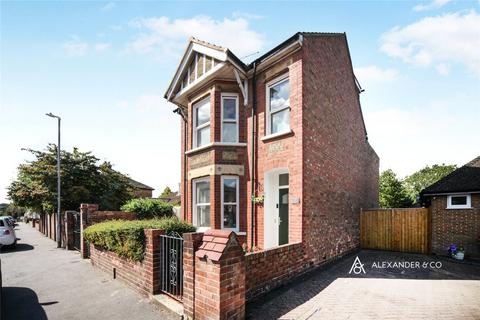 4 bedroom house to rent, Borough Road, Dunstable LU5