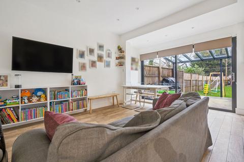 5 bedroom semi-detached house for sale, Marsh Road, Pinner HA5