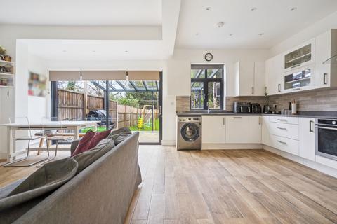 5 bedroom semi-detached house for sale, Marsh Road, Pinner HA5