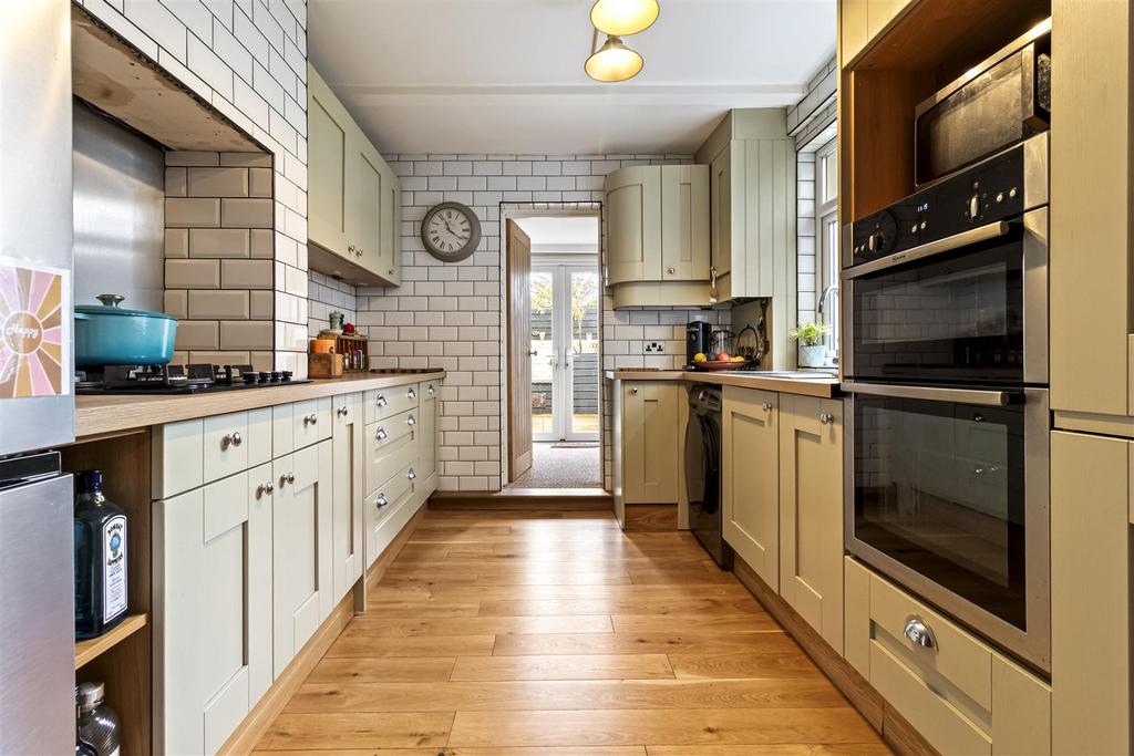 160 South Farm Road-014.JPG