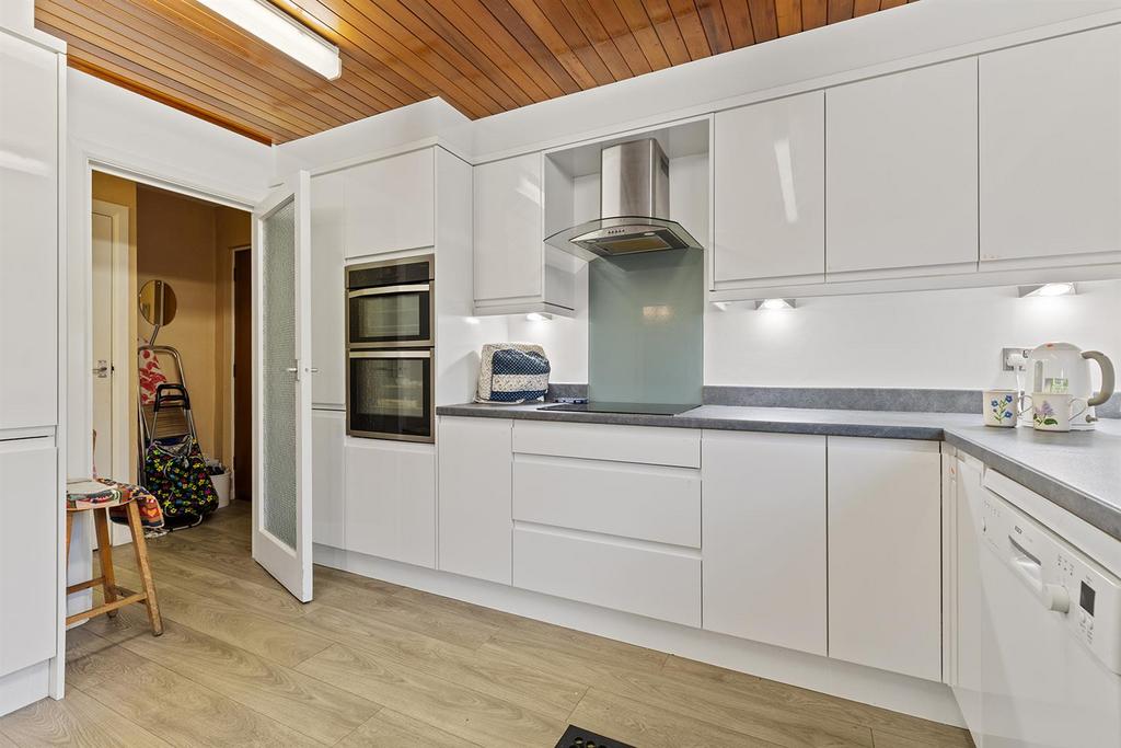 1 Holly Court, Sheffield 13 297.jpg
