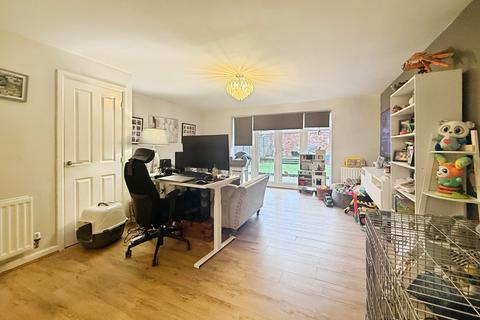 3 bedroom end of terrace house for sale,  Sorbus Avenue, Telford TF1