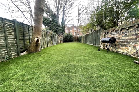 undefined, Lorraine Road, Holloway, N7