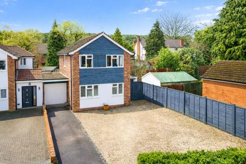 undefined, Whitehill Close, Surrey GU15