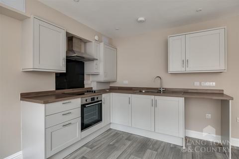 undefined, Flat 18, 8 Arundel Crescent, Plymouth PL1