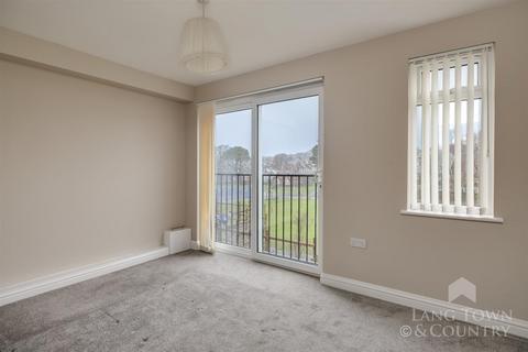 undefined, Flat 18, 8 Arundel Crescent, Plymouth PL1