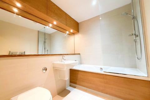 1 bedroom apartment to rent, St Georges Island, 1 Kelso Place, Manchester City Centre, M15