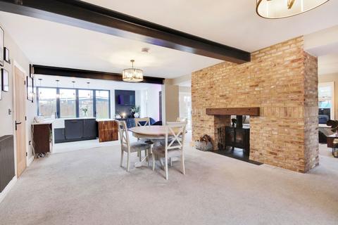 undefined, Grenville Close, Meopham, Gravesend, Kent, DA13 0PH