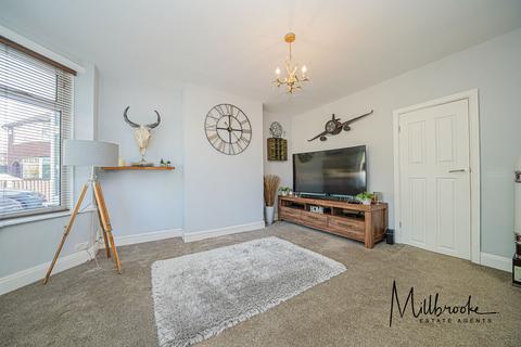 3 bedroom semi-detached house to rent, St. Marks Crescent, Worsley, M28