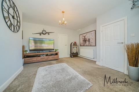 3 bedroom semi-detached house to rent, St. Marks Crescent, Worsley, M28