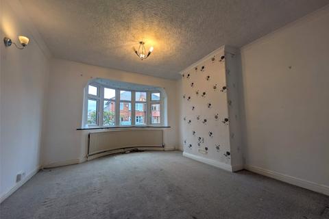 3 bedroom semi-detached house to rent, Annable Road, Droylsden, Manchester, Greater Manchester, M43