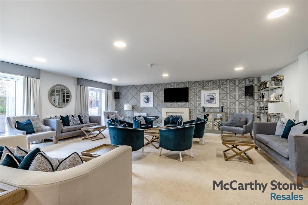8675726-interior01.jpg