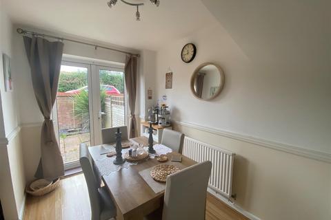 undefined, Gupshill Close, Tewkesbury