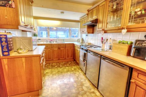 3 bedroom end of terrace house for sale, Marcourt Road, High Wycombe HP14