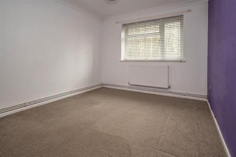 2 bedroom apartment for sale, Canterbury Way, Great Warley, Brentwood