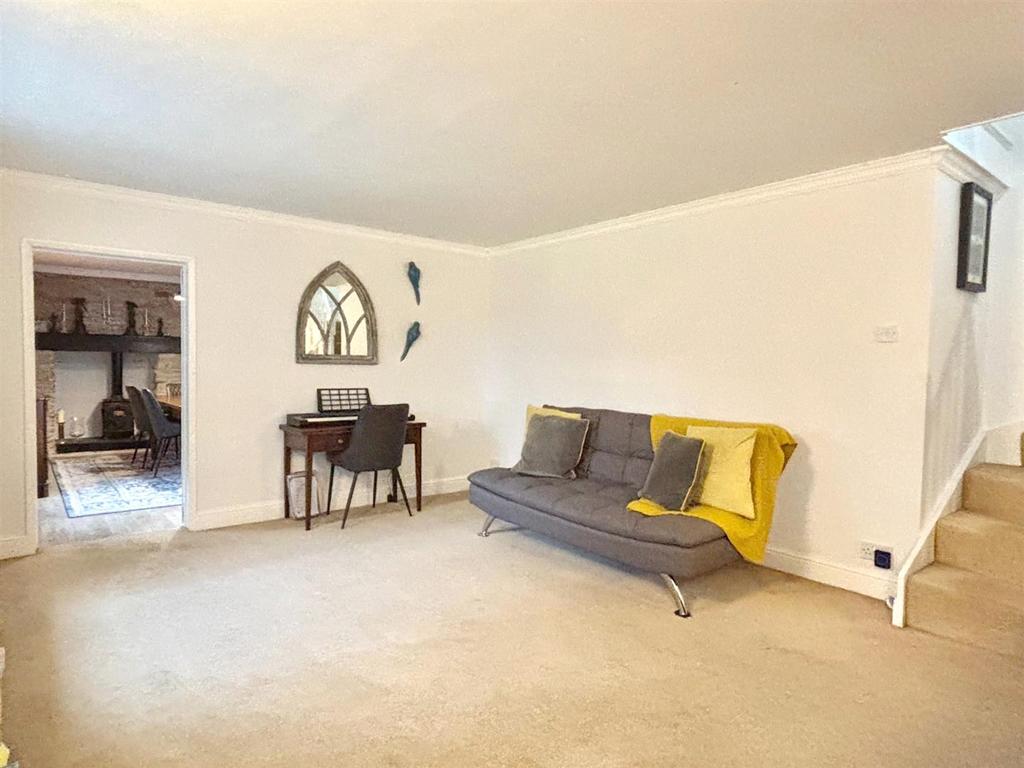 ROOM WITH STAIRS.jpg