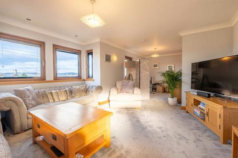 3 bedroom detached house for sale, 6a Riverside Road, Fife DD6