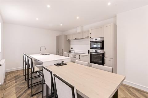 undefined, Salvington Hill, High Salvington, West Sussex, BN13