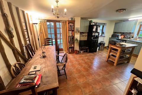 3 bedroom cottage to rent, Church Lane, Rye TN31