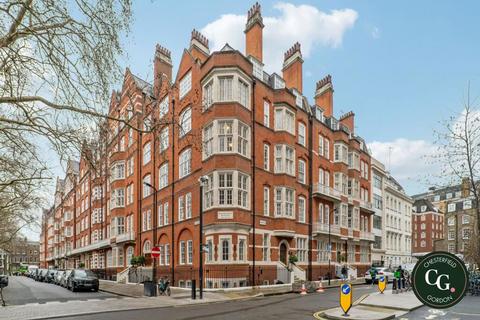undefined, Bedford Avenue, London, WC1B 3AE