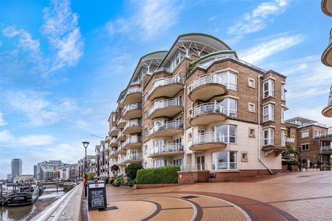 1 bedroom flat to rent, Chatfield Road, London SW11