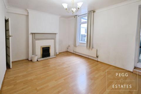 2 bedroom end of terrace house for sale, Hele Road, Torquay