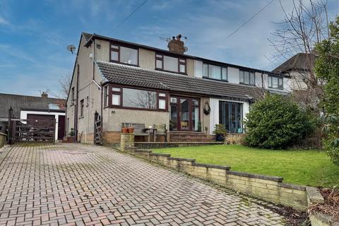 Fell Crescent, Keighley, BD22