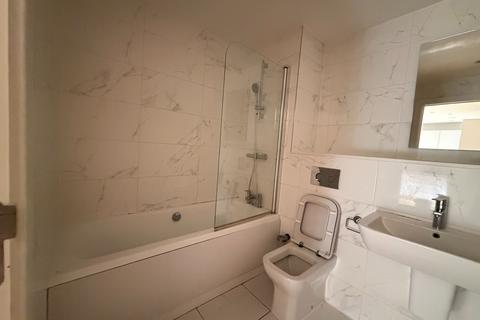 1 bedroom flat to rent, 101 Arden Gate, Block C 12 Communication Row, Birmingham, West Midlands, B15 1DW, UK